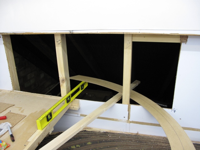 Helix template in eaves