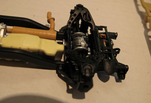 Humvee chassis