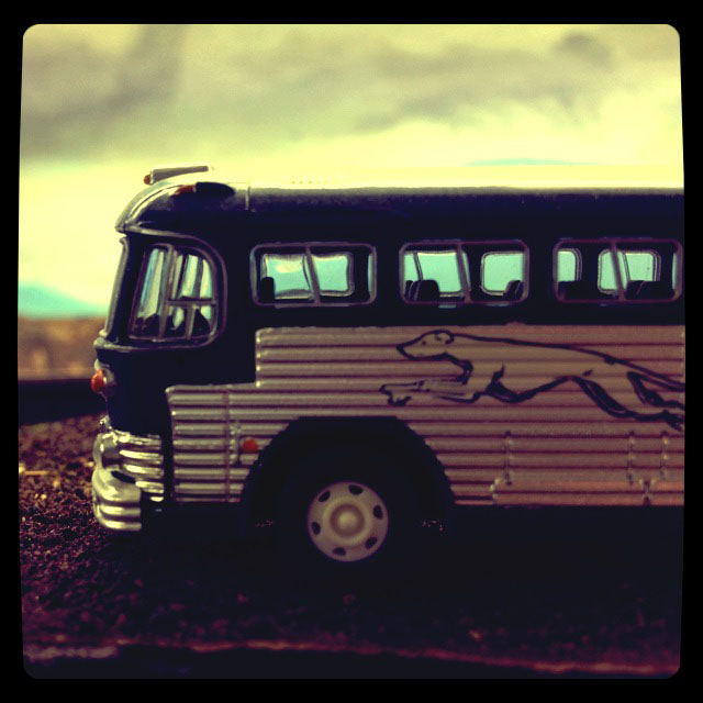 iphone greyhound bus