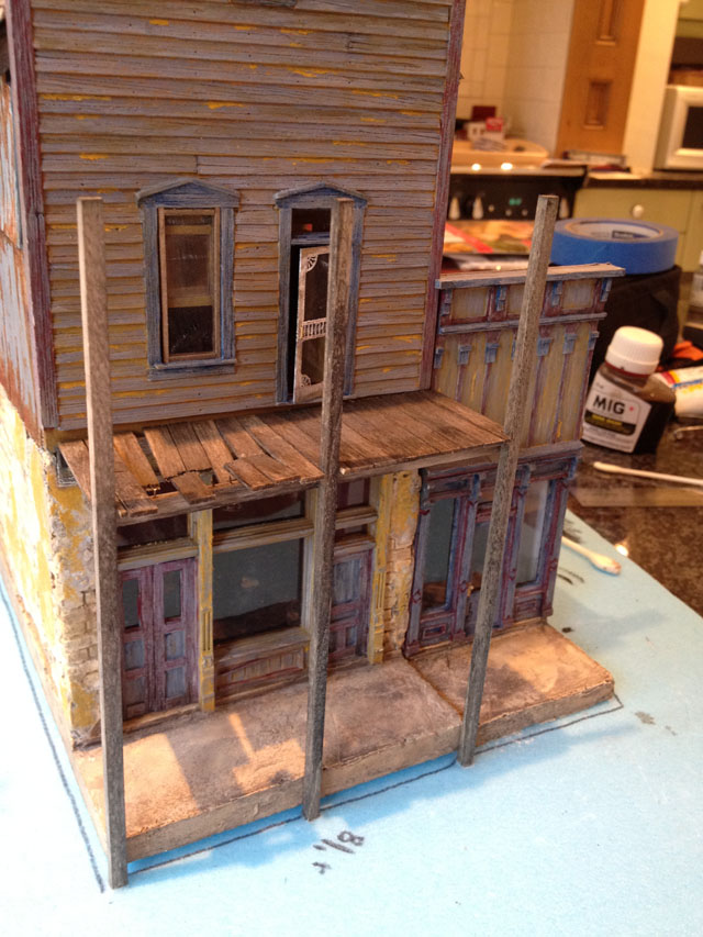 Porch uprights