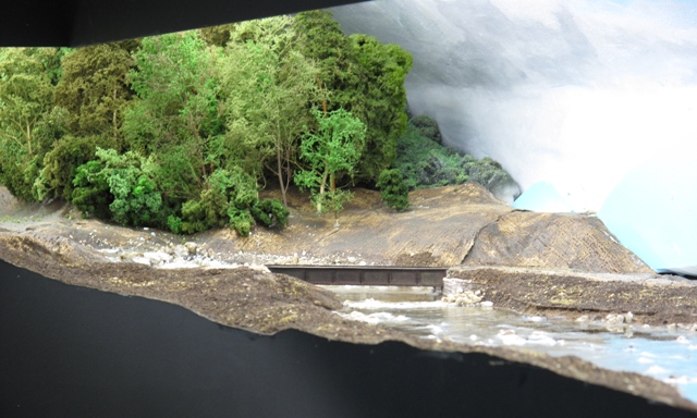 Upper Level river bridge