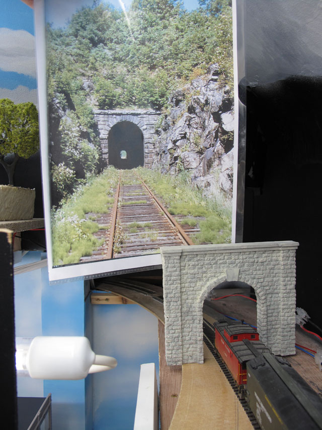Tunnel portal