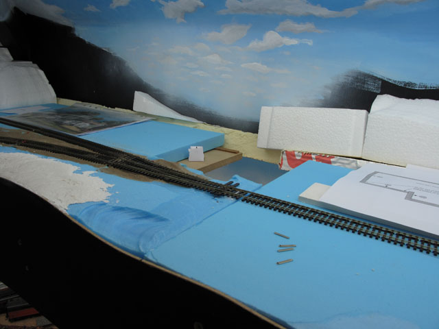 upper level track