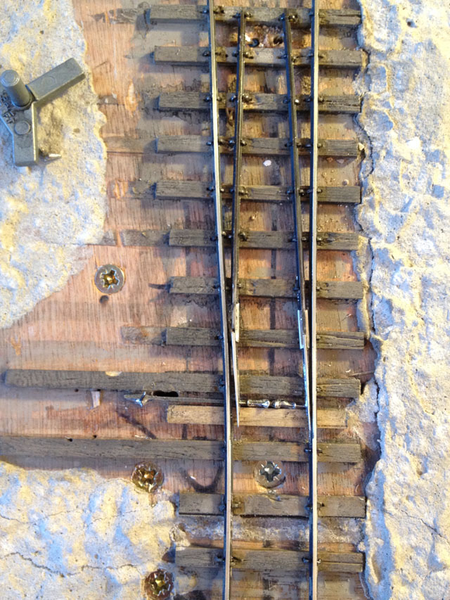 Point blades