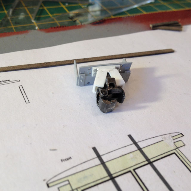 Coupler pocket