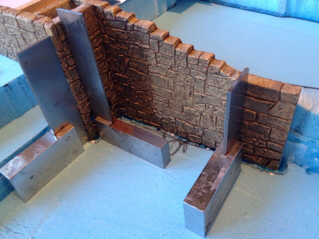 Canal walls